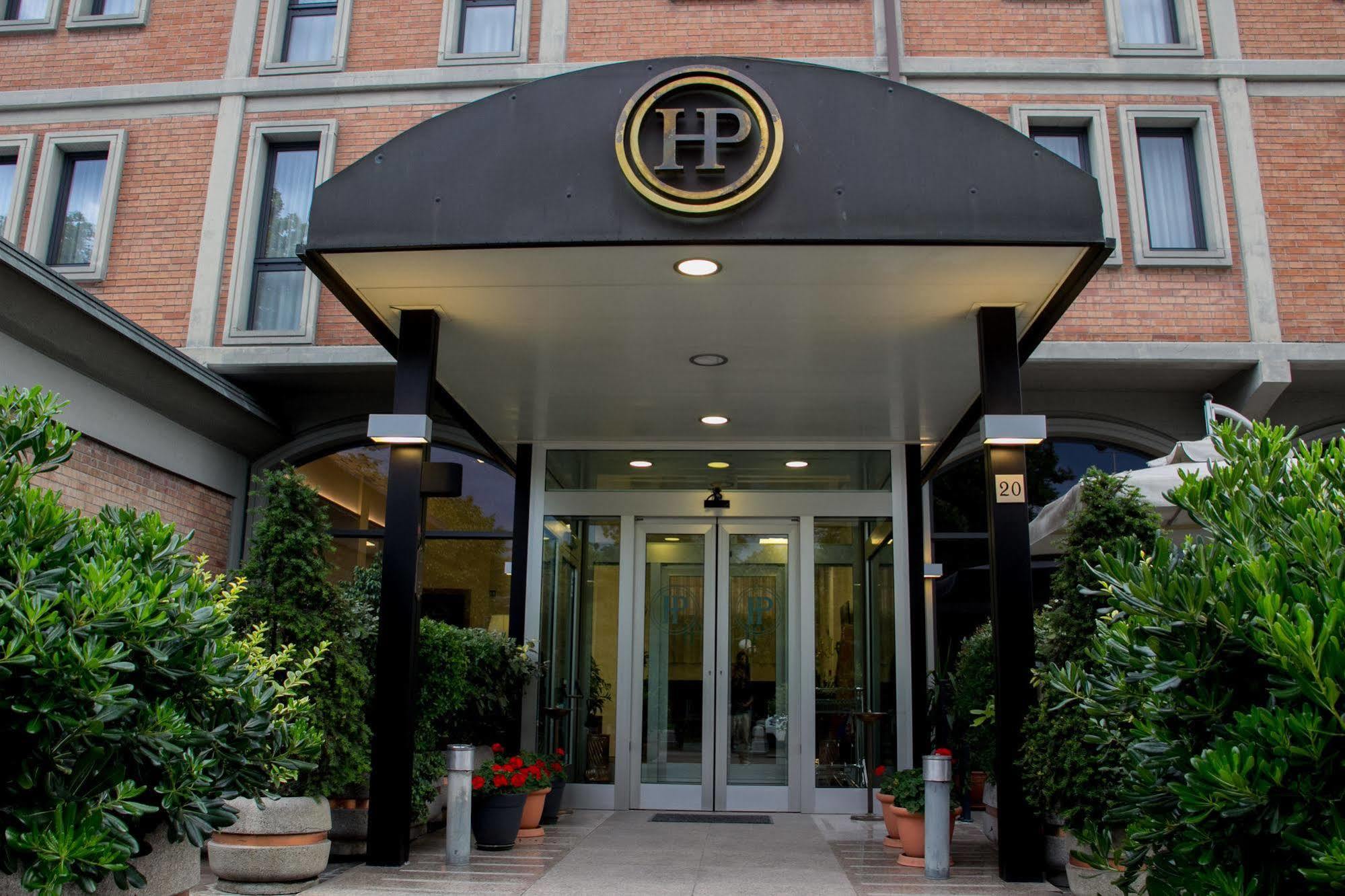 מירנדולה Hotel Pico מראה חיצוני תמונה