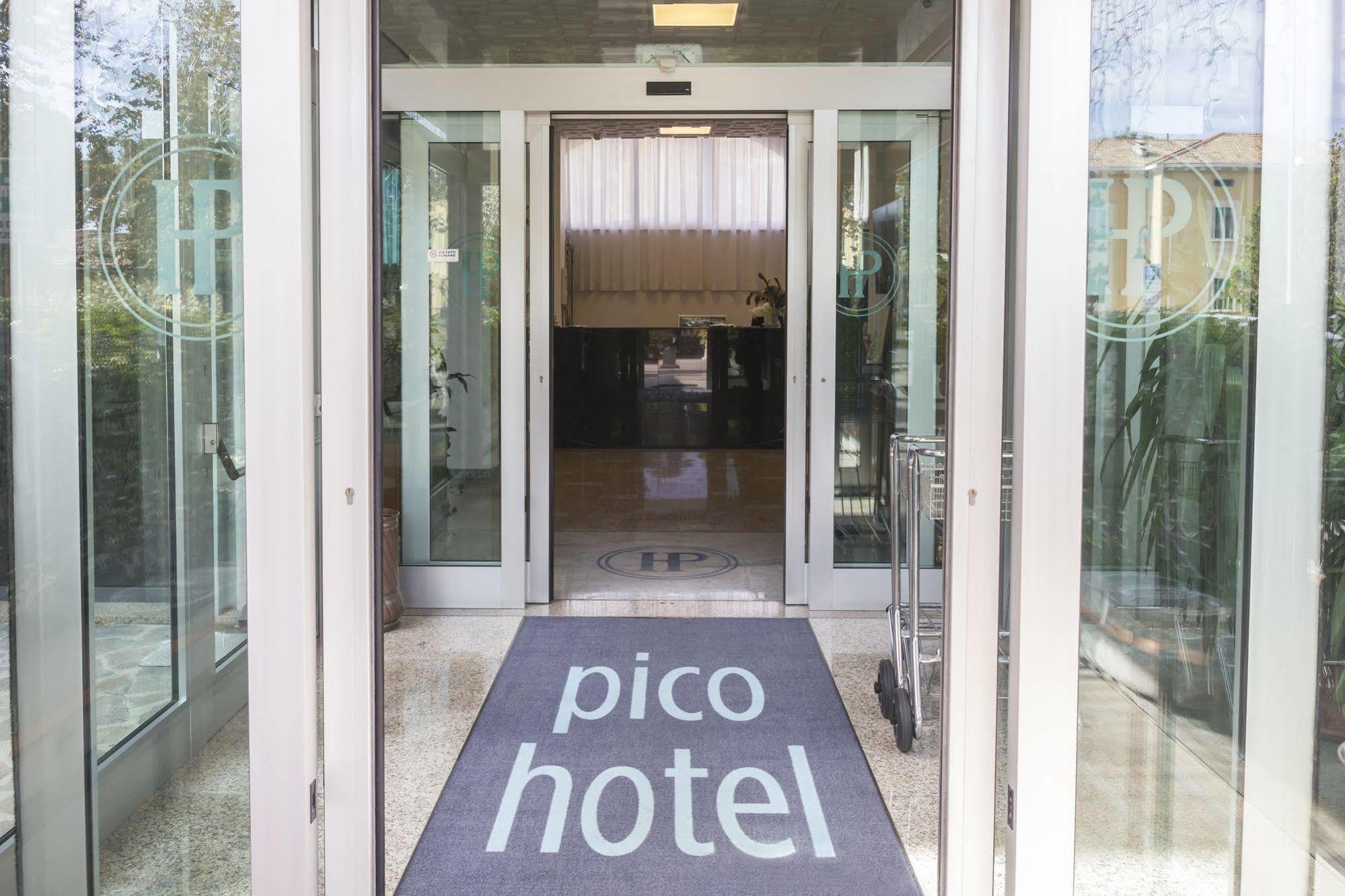 מירנדולה Hotel Pico מראה חיצוני תמונה